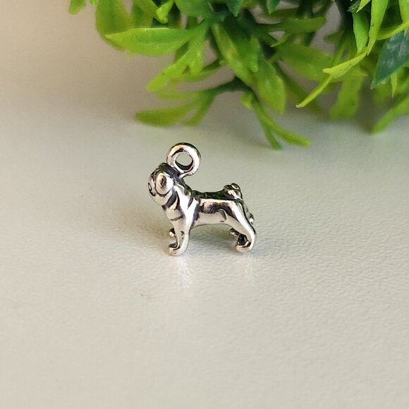 925 Sterling Silver Pug Charm - Picture 2 of 3
